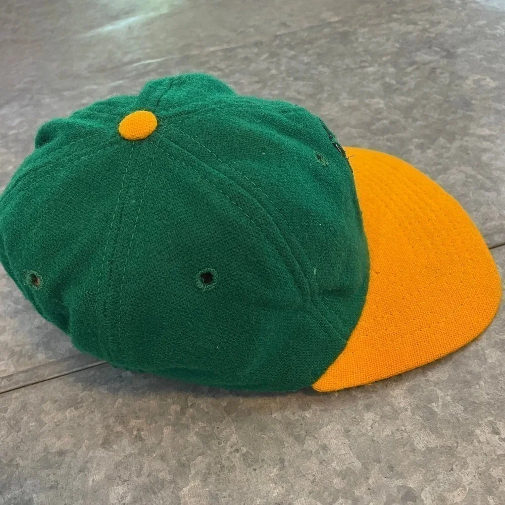 Vintage New Era Oakland A's Athletics Fitted Hat Cap 60s USA 6 1/2, 6 5/8, 6 3/4